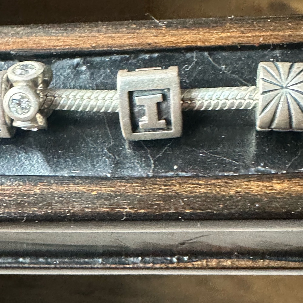 PANDORA authentic vintage silver letter I for classic charm bracelet